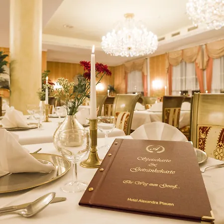 Alexandra 4* פלאואן