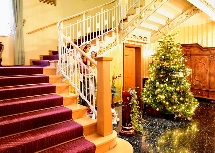 Alexandra فندق 4*