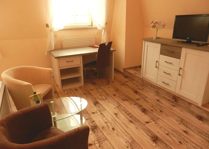 Alexandra فندق بلوين