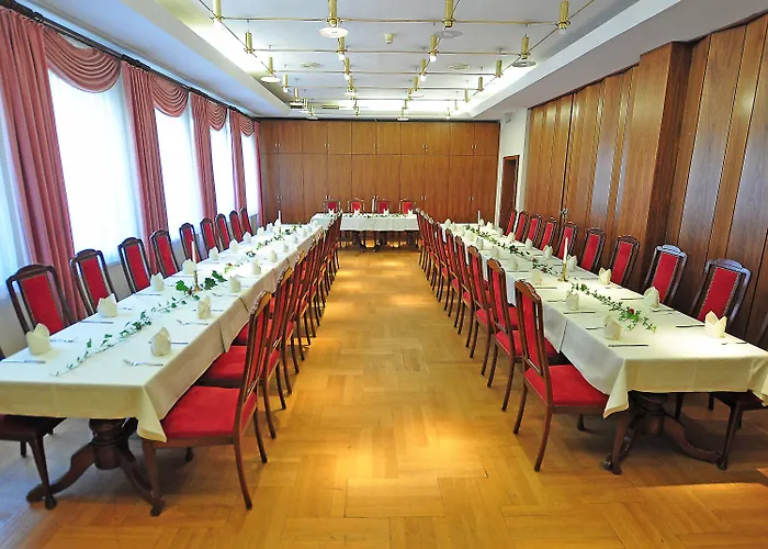 فندق Alexandra 4*